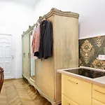 Apartamento Regina On Király Street *